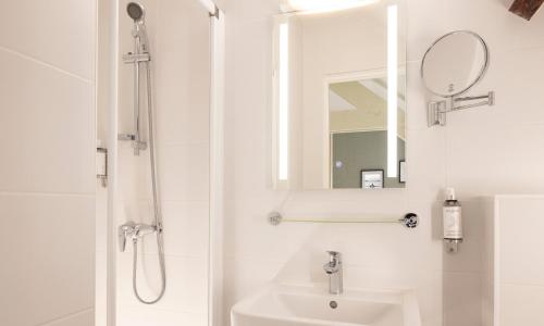 Hôtel Le Nautilus - photo 2