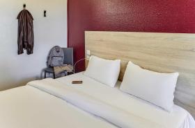 hotelF1 Saint Malo - photo 14